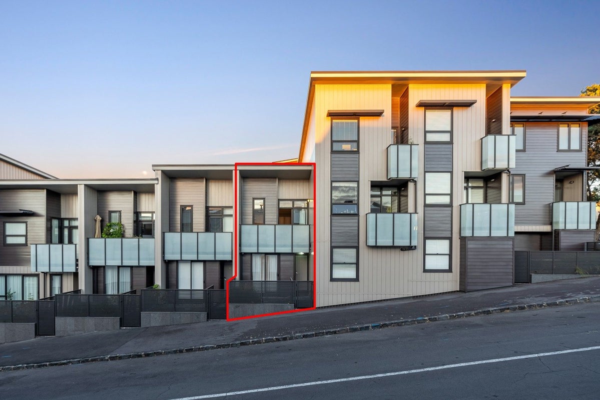 86 Harold Street, Mount Eden, Auckland - Carousel 1