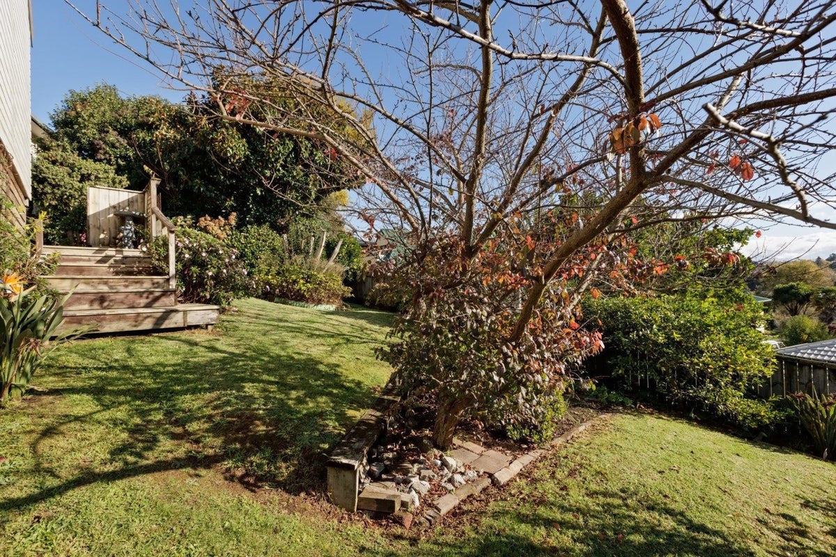 8 Tamworth Place, Gate Pa, Tauranga - Carousel 16