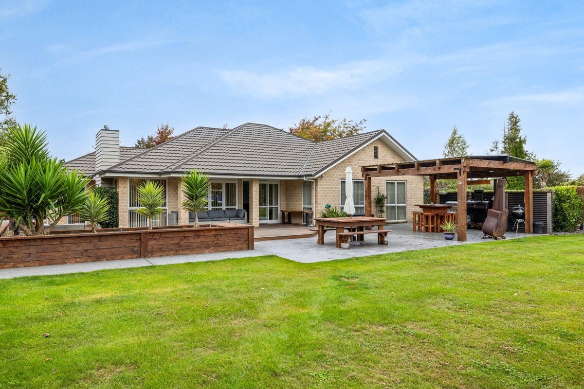 9 John Leith Place, Leithfield, Amberley - Carousel 1