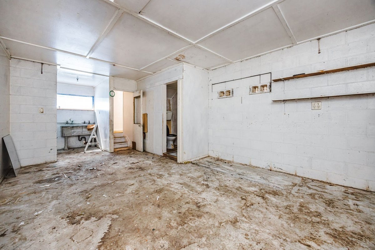 46 Lawrence Crescent, Hill Park, Manukau City, Auckland - Carousel 13