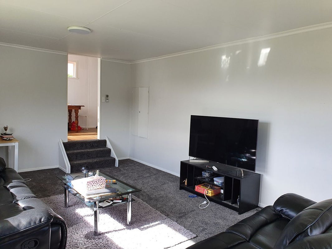 11 Kipling Street, Johnsonville, Wellington - Carousel 2