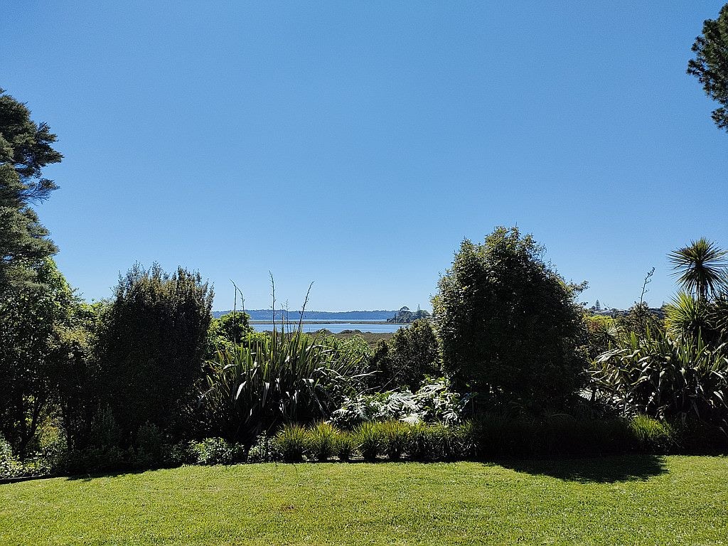 54 Allington Road, Massey, Auckland - Carousel 2