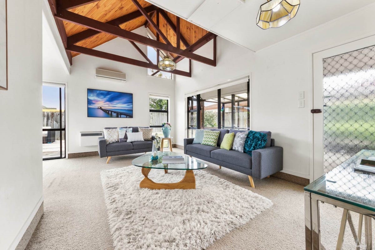 179B Pigeon Mountain Road, Half Moon Bay, Auckland - Carousel 2