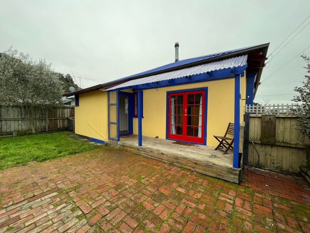 32 Stoke Street, Sumner, Christchurch - Carousel 1