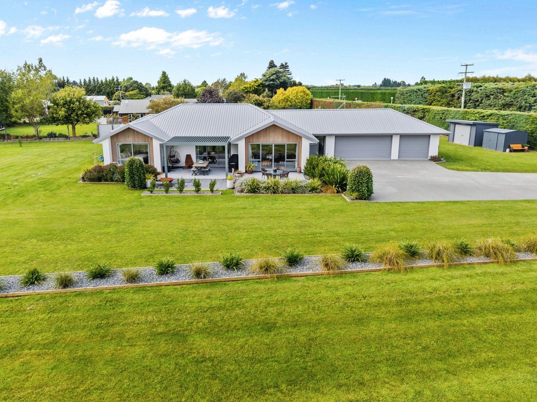 53 Glassworks Road, Netherby, Ashburton - Carousel 1