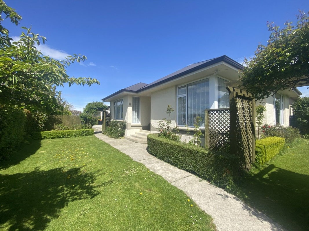 129 Bainfield Road, Waikiwi, Invercargill - Carousel 1