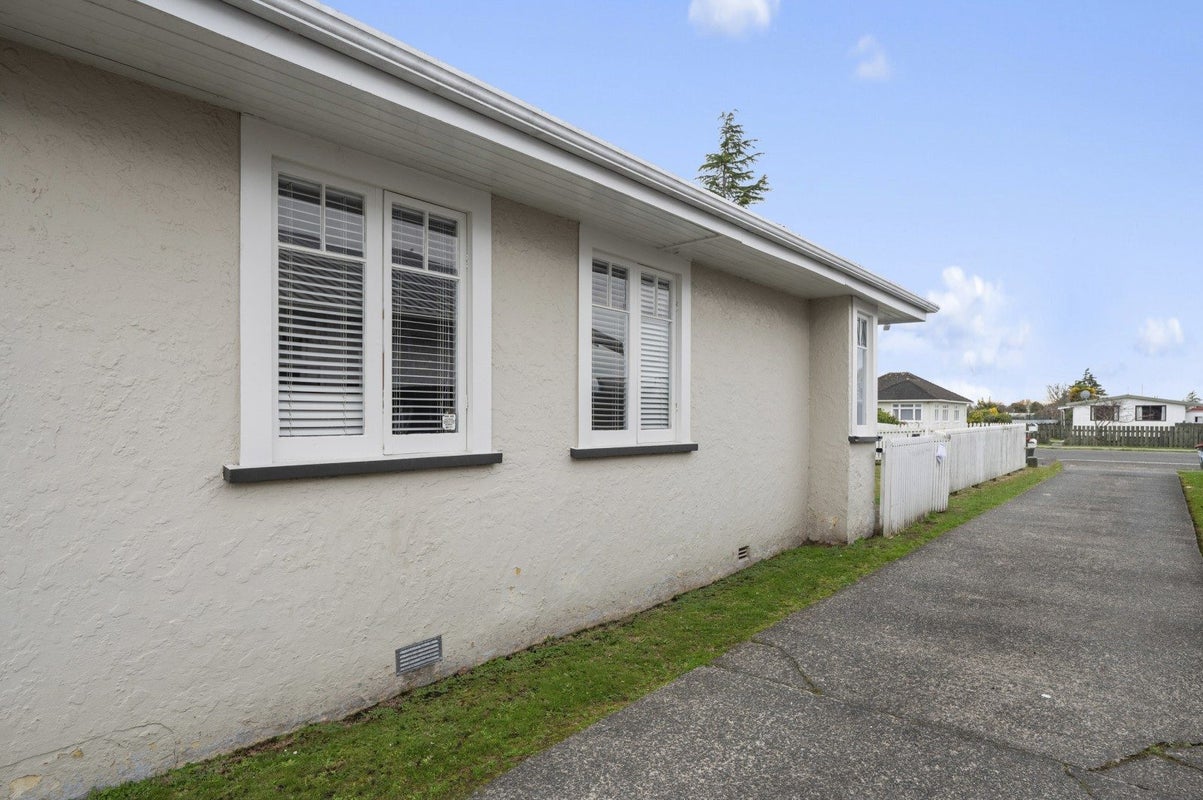 96B Malfroy Road, Victoria, Rotorua - Carousel 17