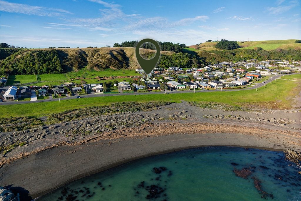 29 South Bay Parade, South Bay, Kaikoura - Carousel 45
