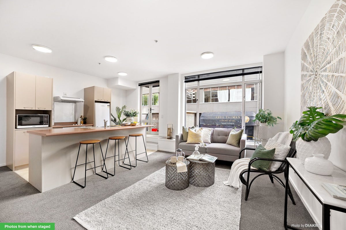 1A/115 Dixon Street, Te Aro, Wellington - Carousel 1