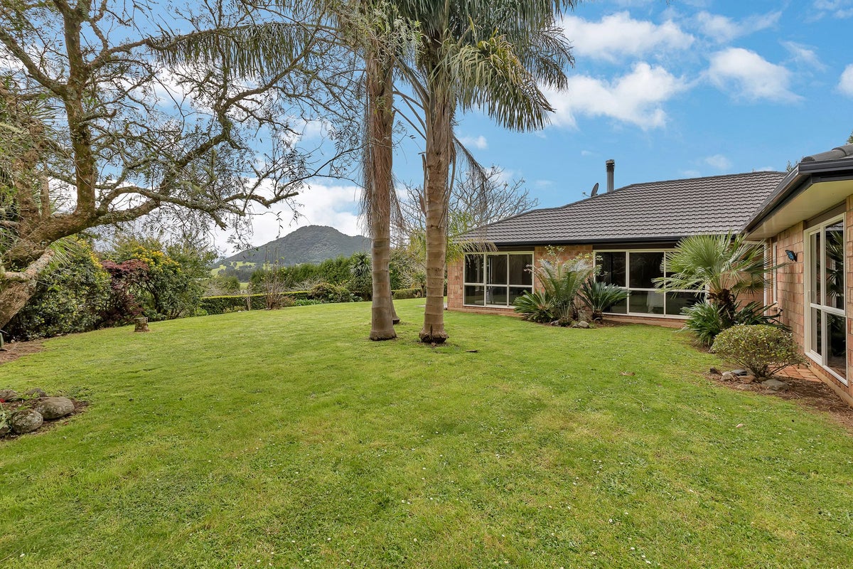 505 Apotu Road, Kamo - Carousel 1