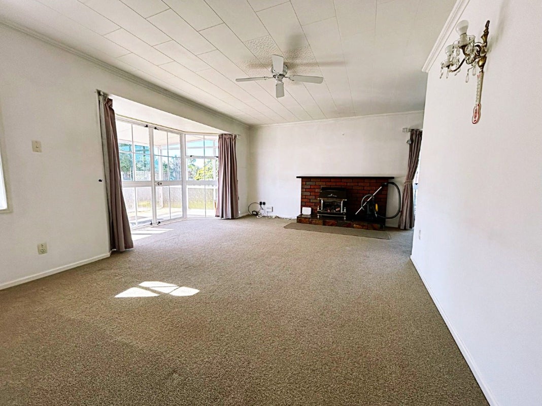 60 Alderson Road, Fairview Downs, Hamilton - Carousel 2