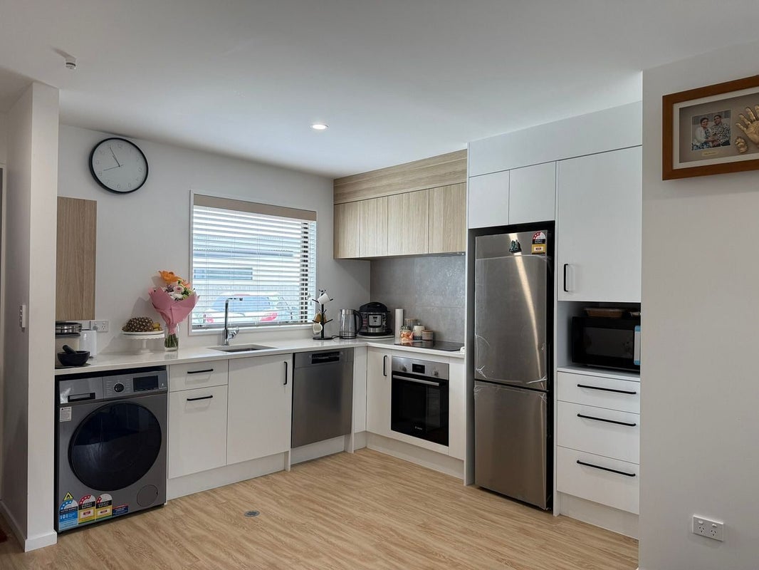 6/304 Waterloo Road, Hornby, Christchurch - Carousel 2