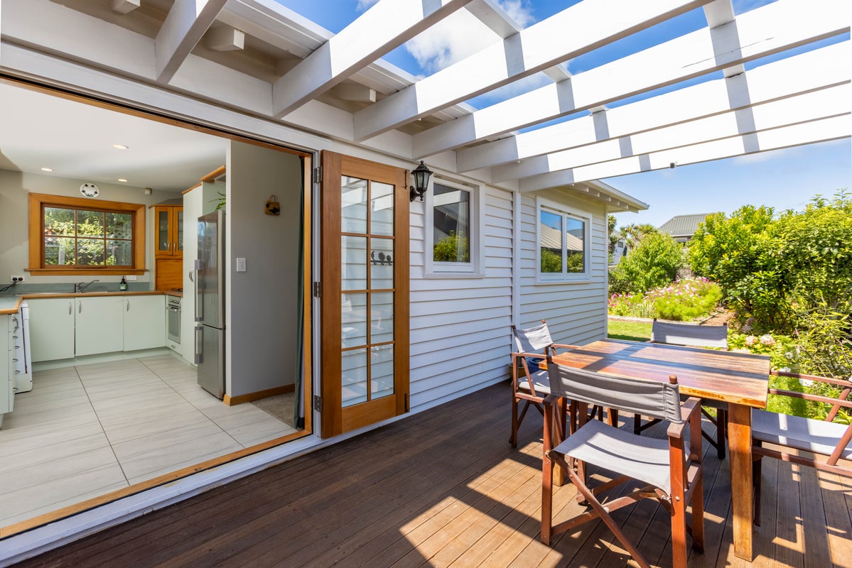 9 Lonsdale Street, New Brighton, Christchurch - Carousel 1