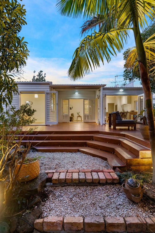 2 Martin Avenue, Mount Albert, Auckland - Carousel 18