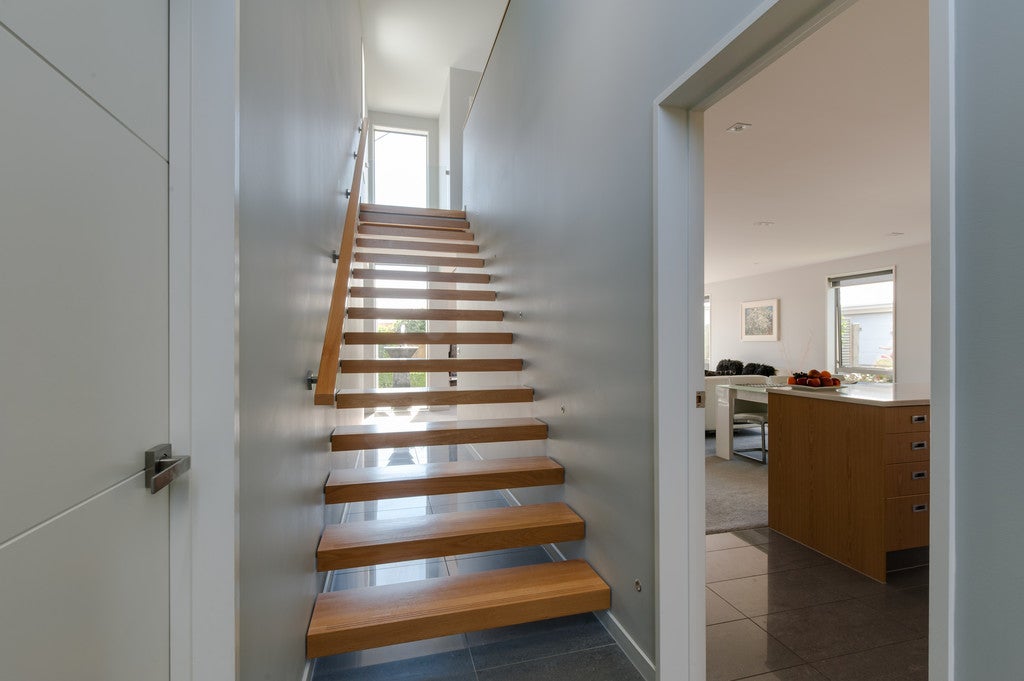 5 Annies Lane, Aidanfield, Christchurch - Carousel 2
