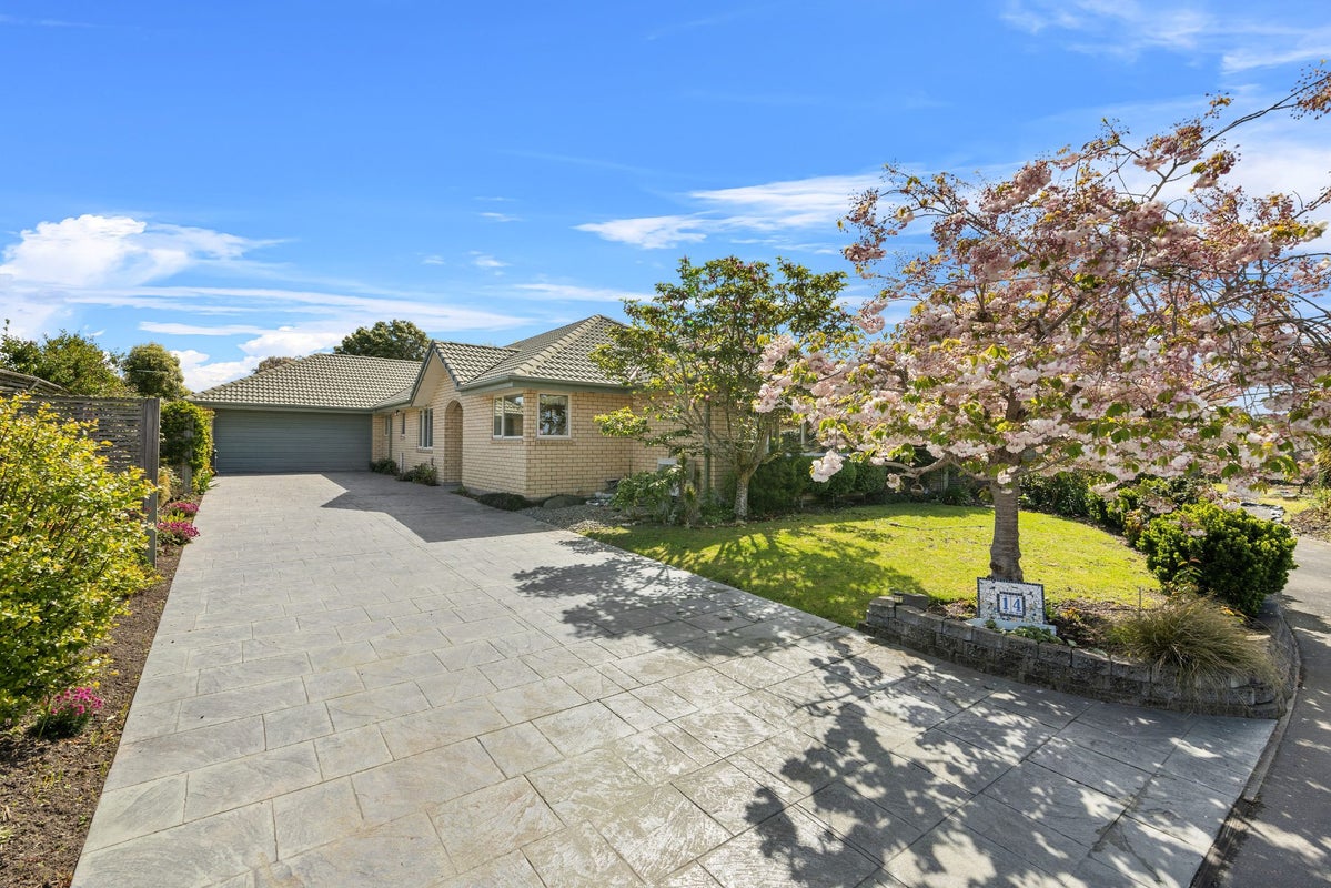 14 Cayman Close, Shirley, Christchurch - Carousel 1