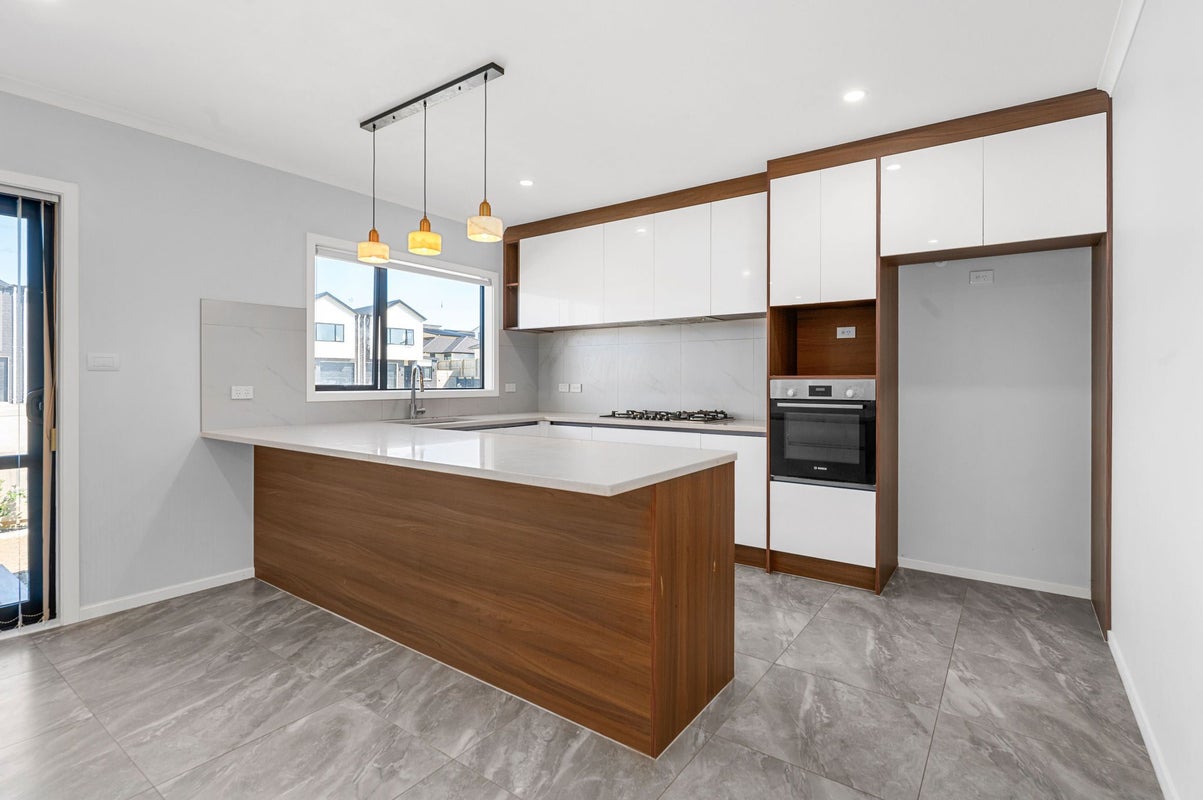1/16 Tokerau Drive, Rototuna North, Hamilton - Carousel 2