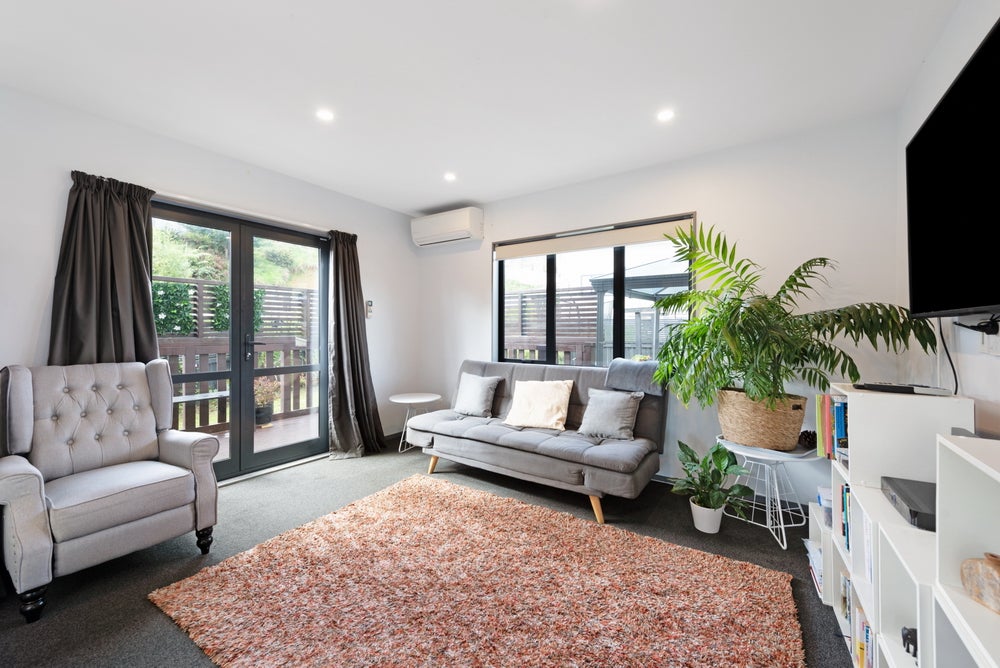 34A Speargrass Grove, Timberlea, Upper Hutt - Carousel 2