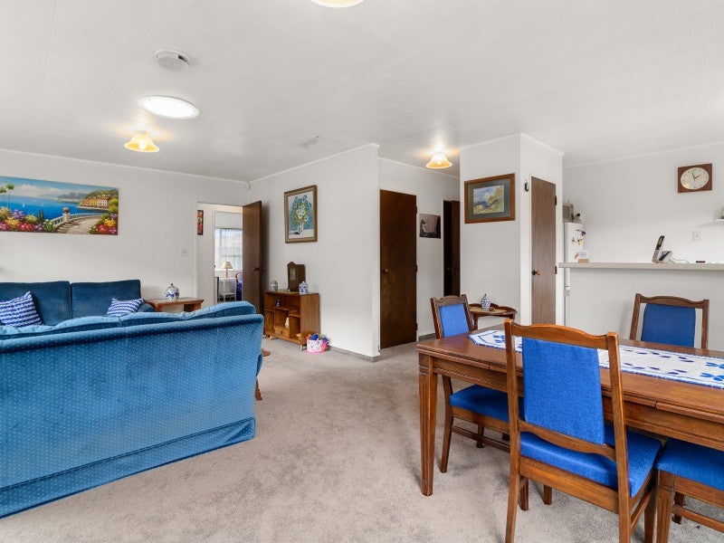 1/50 James Street, Glenholme, Rotorua - Carousel 2
