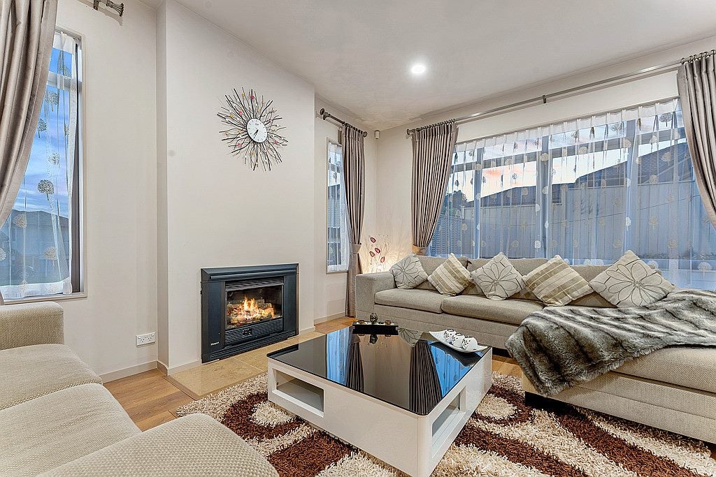 17 Savina Court, Flat Bush, Auckland - Carousel 2