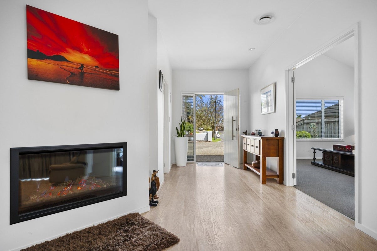 10 Waiora Place, Pyes Pa, Tauranga - Carousel 2