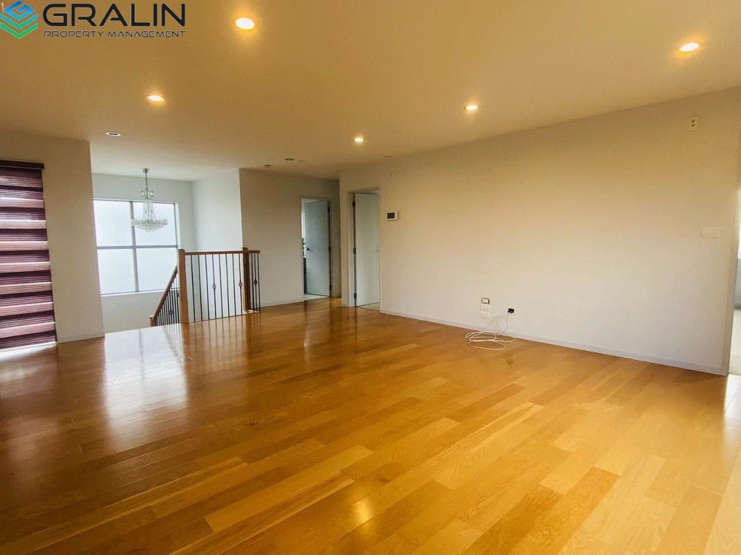 186B Carrington Road, Mount Albert, Auckland - Carousel 2