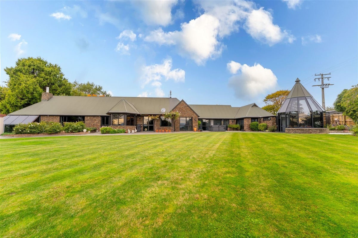 5 Kellands Hill Road, Gleniti, Timaru - Carousel 1