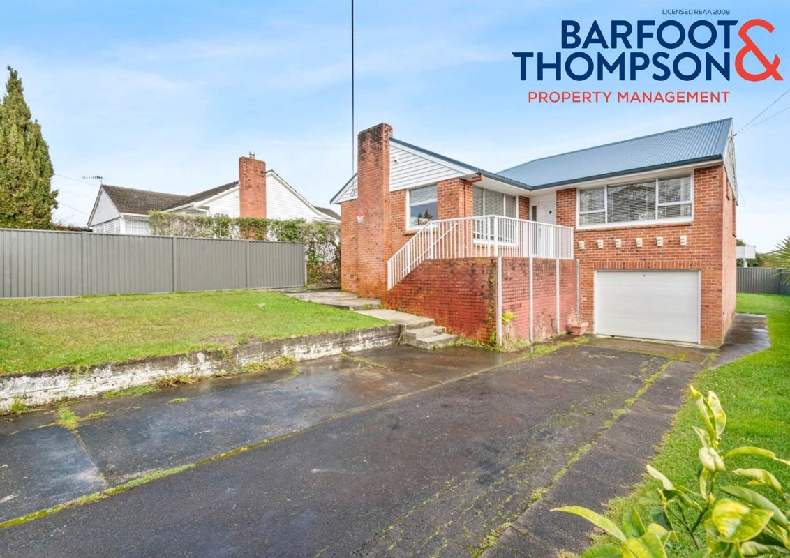 1/258 East Coast Road, Forrest Hill, Auckland - Carousel 1