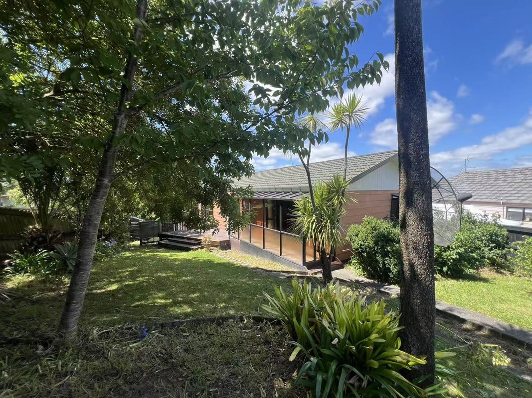 110 Bradbury Road, Botany Downs, Auckland - Carousel 2