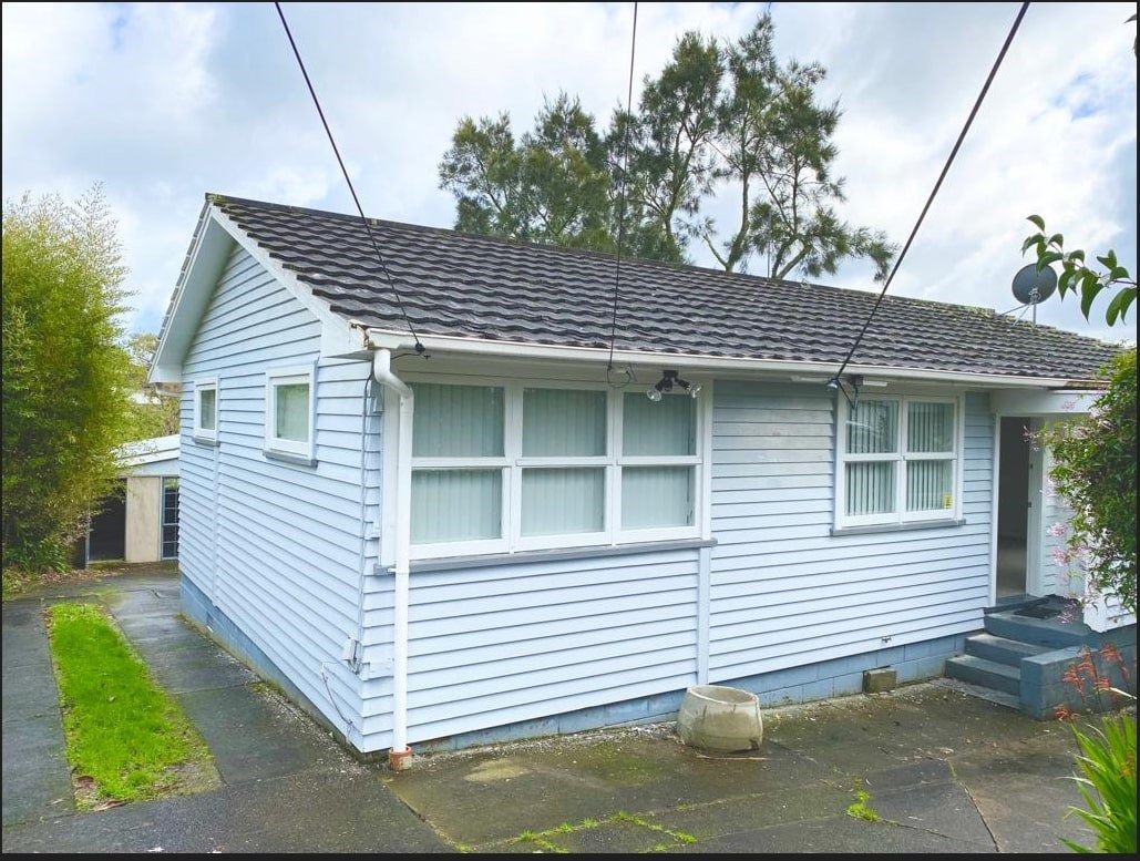 65 Woodglen Road, Glen Eden, Auckland - Carousel 1
