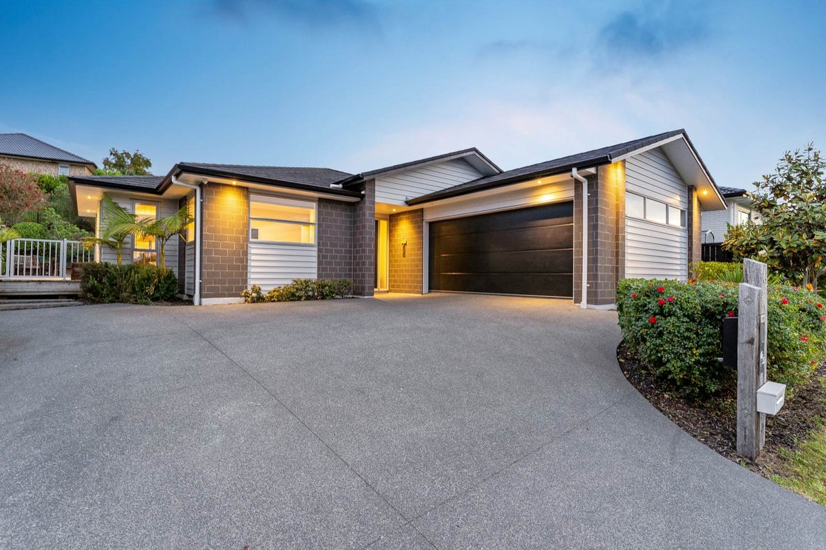 67 Madison Terrace, Silverdale, Silverdale - Carousel 2