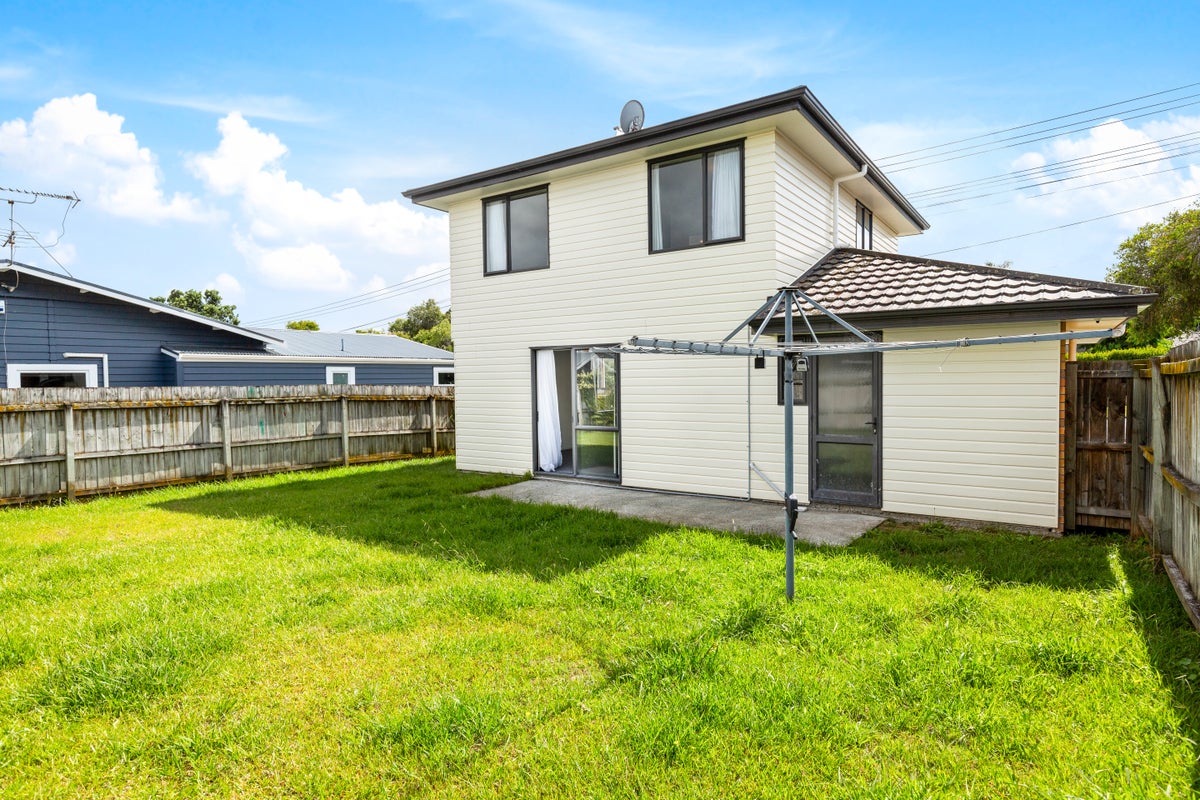 25A Gardner Avenue, New Lynn, Auckland - Carousel 2