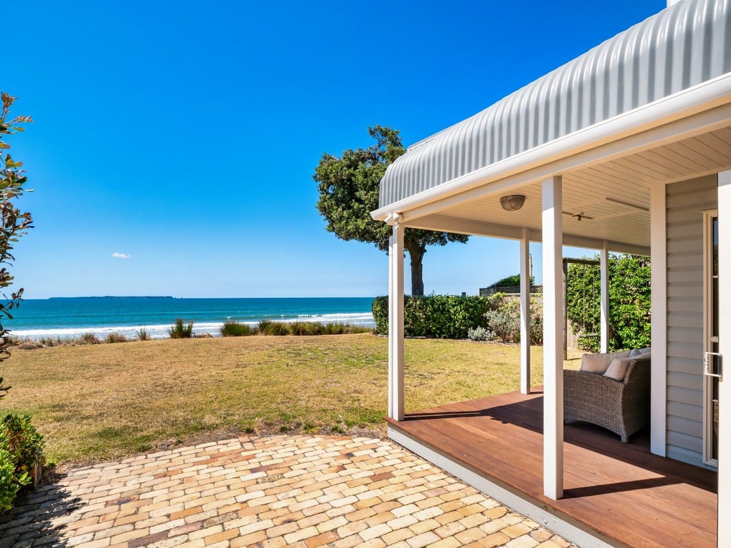 123 Karewa Parade, Papamoa Beach, Papamoa - Carousel 1