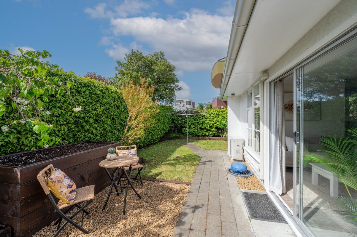 3/10A Meeanee Quay, Westshore, Napier - Carousel 2