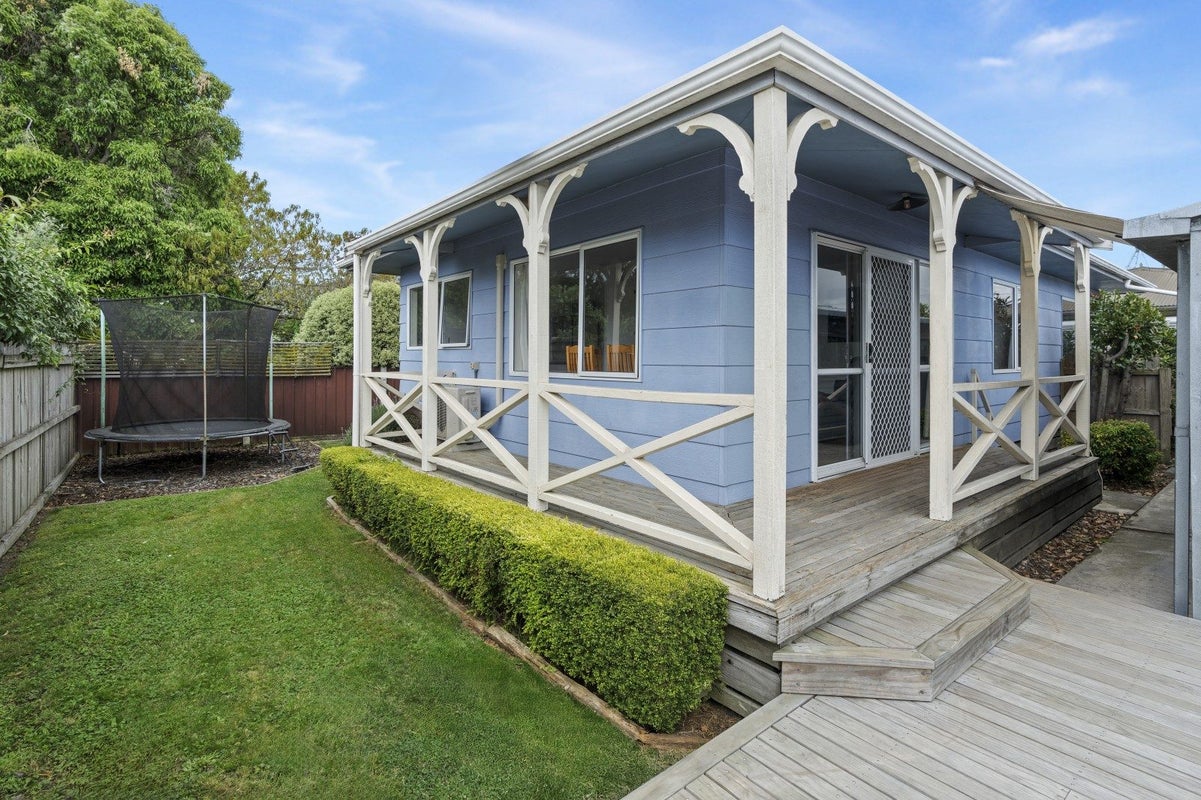 2/62 PARKERS Road, Tahunanui, Nelson - Carousel 1
