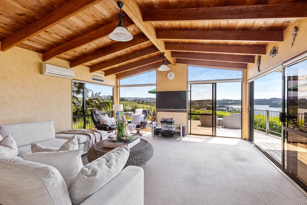 7 Lysnar Road, Matakana, Warkworth - Carousel 1