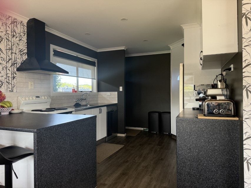 5769 South Road, Rahotu, Opunake - Carousel 2
