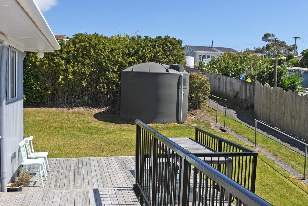 44 HAURAKI Road, Palm Beach - Carousel 18