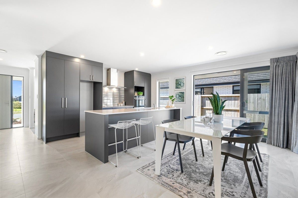 77 Kaurinui Crescent, One Tree Point, Whangārei - Carousel 2