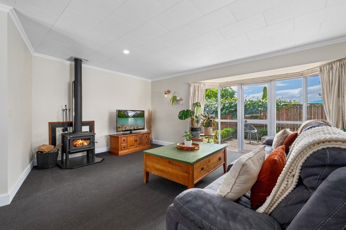 136A HOWICK RD, Redwoodtown, BLENHEIM - Carousel 2