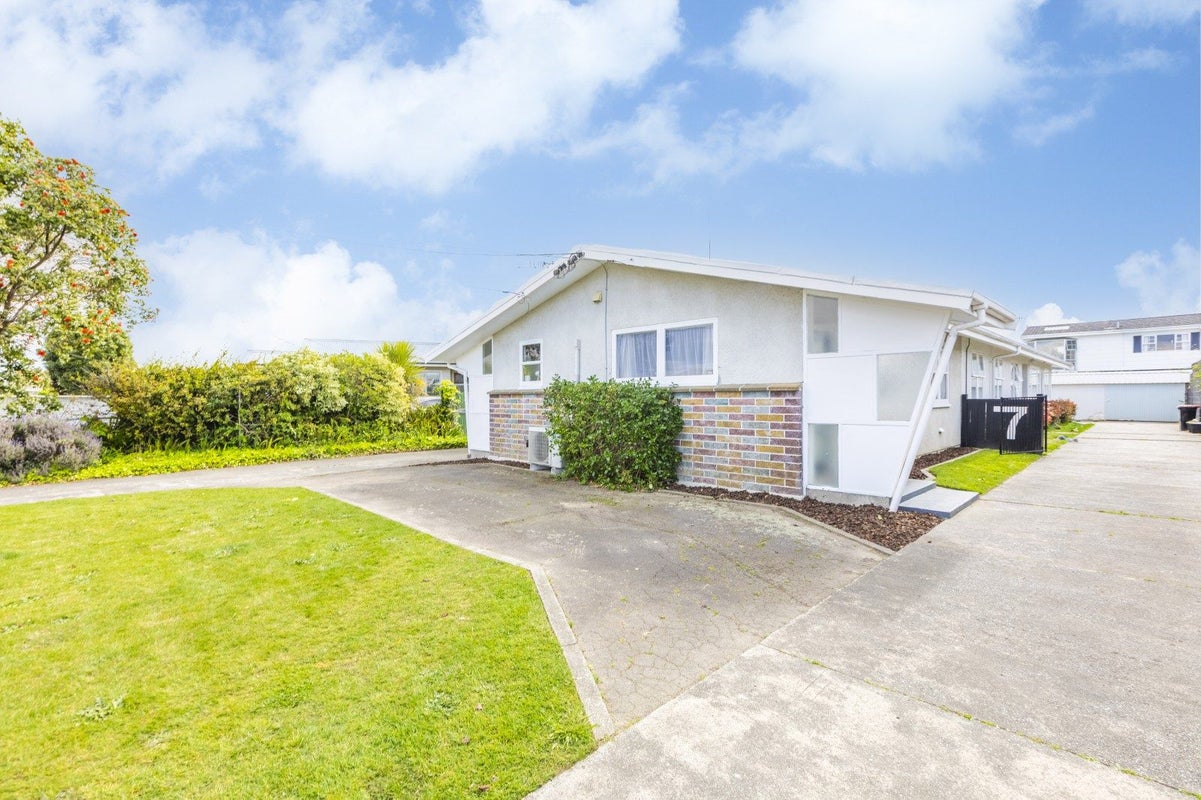 7a ARNOLD STreet, ONEKAWA, NAPIER - Carousel 1