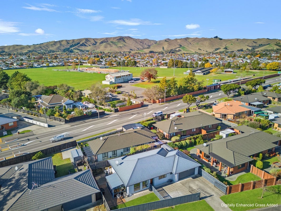 3 Burleigh Road, Redwoodtown, Blenheim - Carousel 2