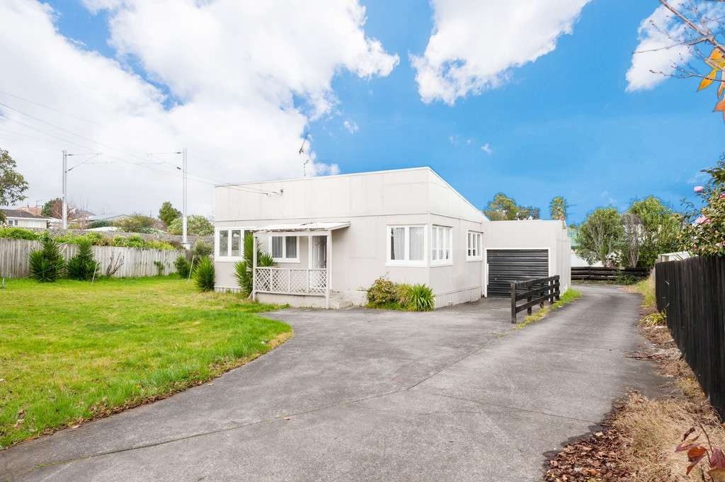 37A Waterview Road West, Takanini, Auckland - Carousel 2