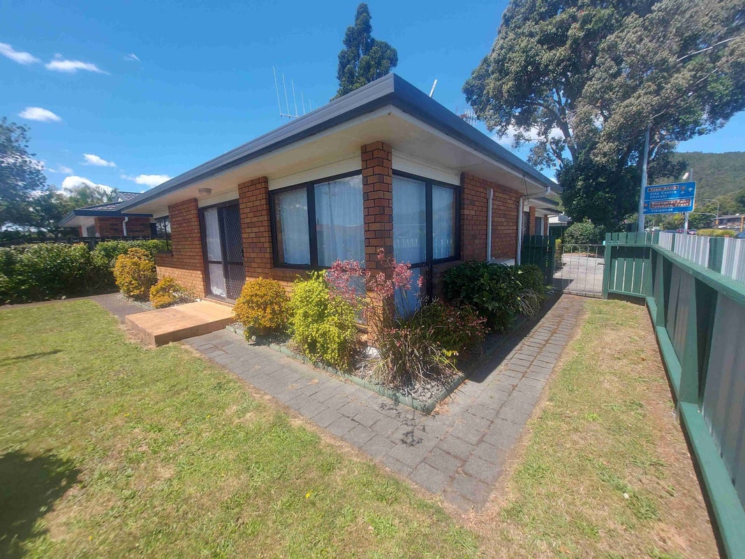 17 Nixon Street, Kensington, Whangarei - Carousel 2