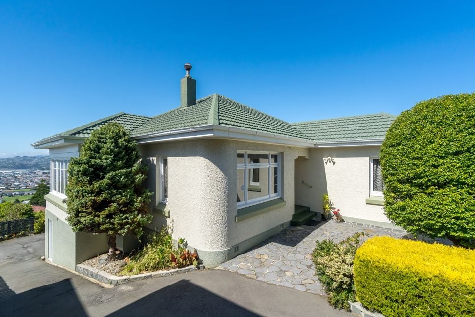 8 Marewa Street, Kew, Dunedin - Carousel 1