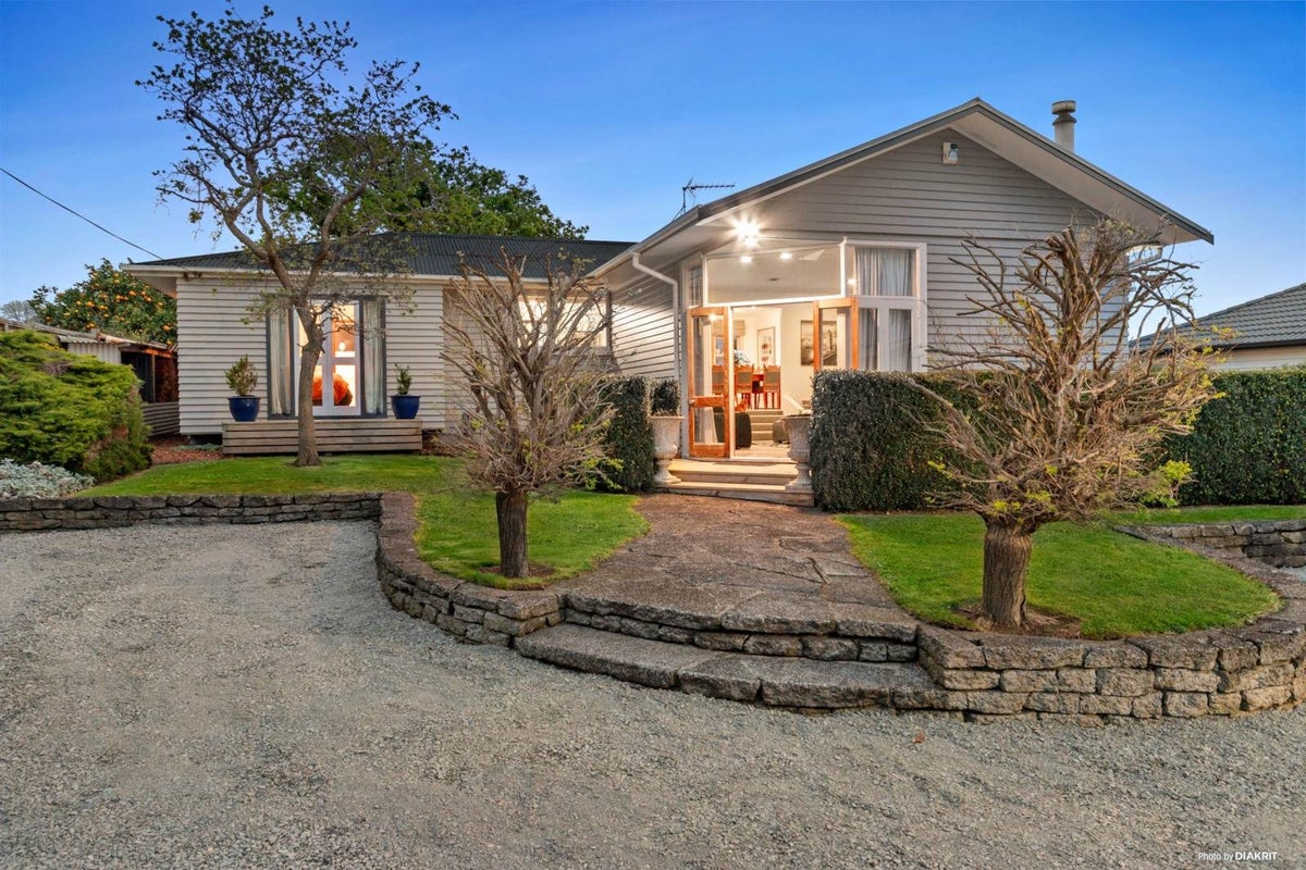 4 Belgium Road, Pukekohe, Pukekohe - Carousel 1