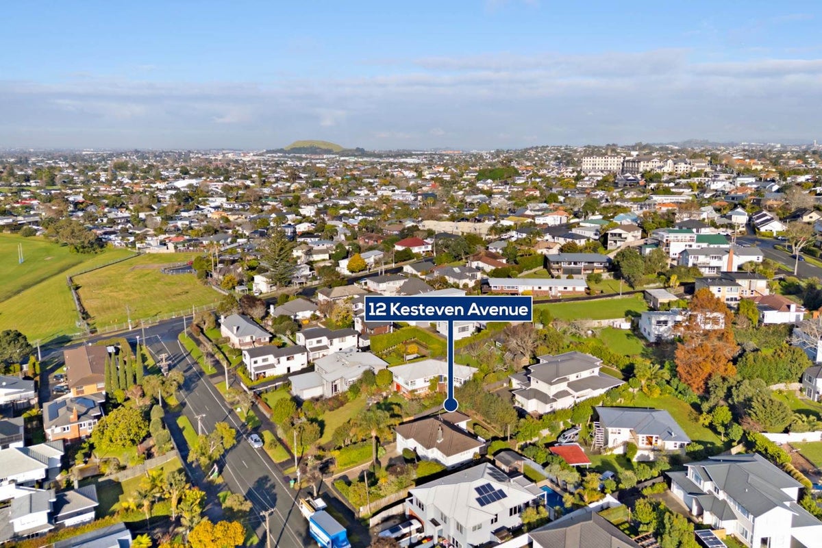 12 Kesteven Avenue, Glendowie, Auckland - Carousel 32