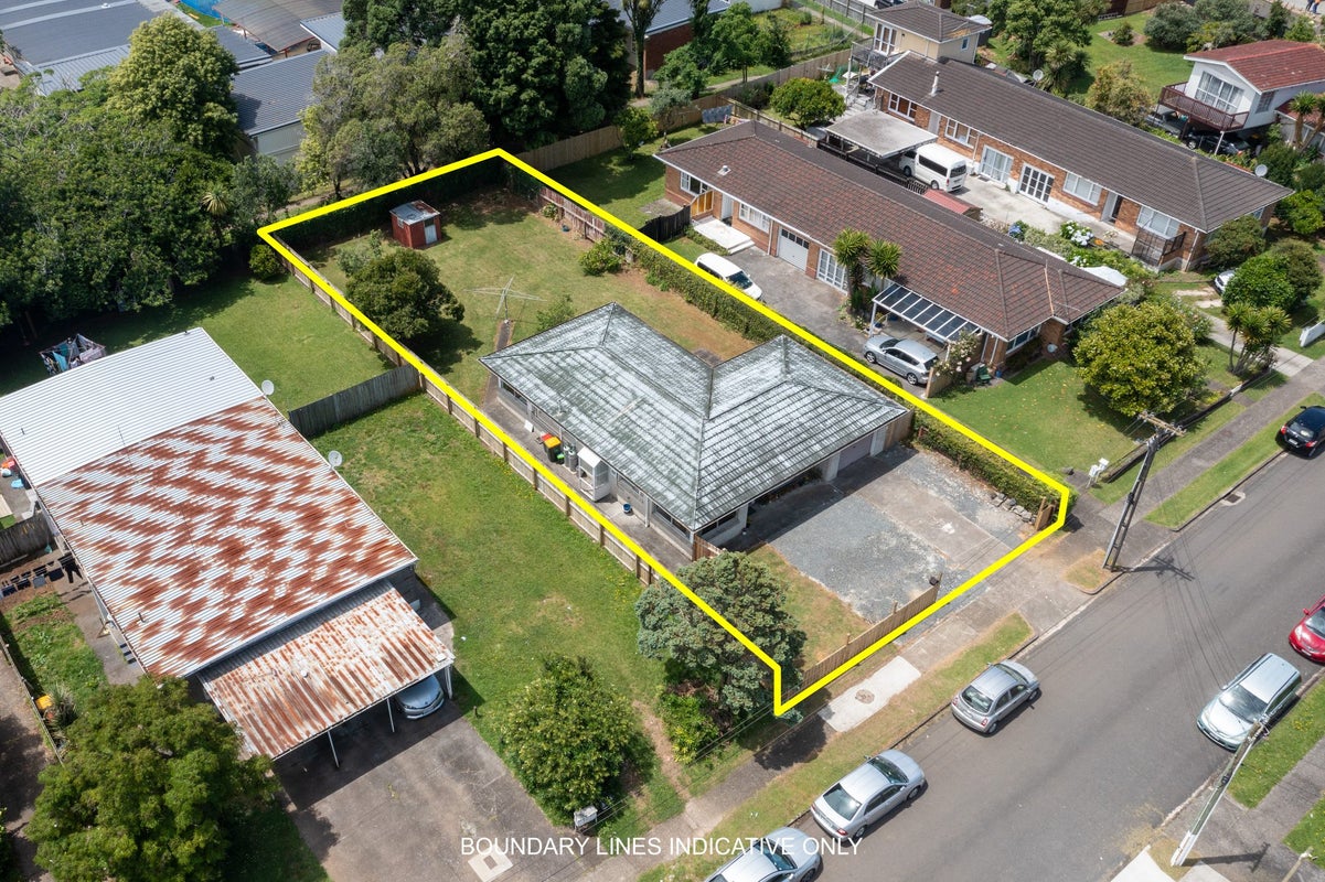25 Alexander Avenue, Papatoetoe, Auckland - Carousel 1