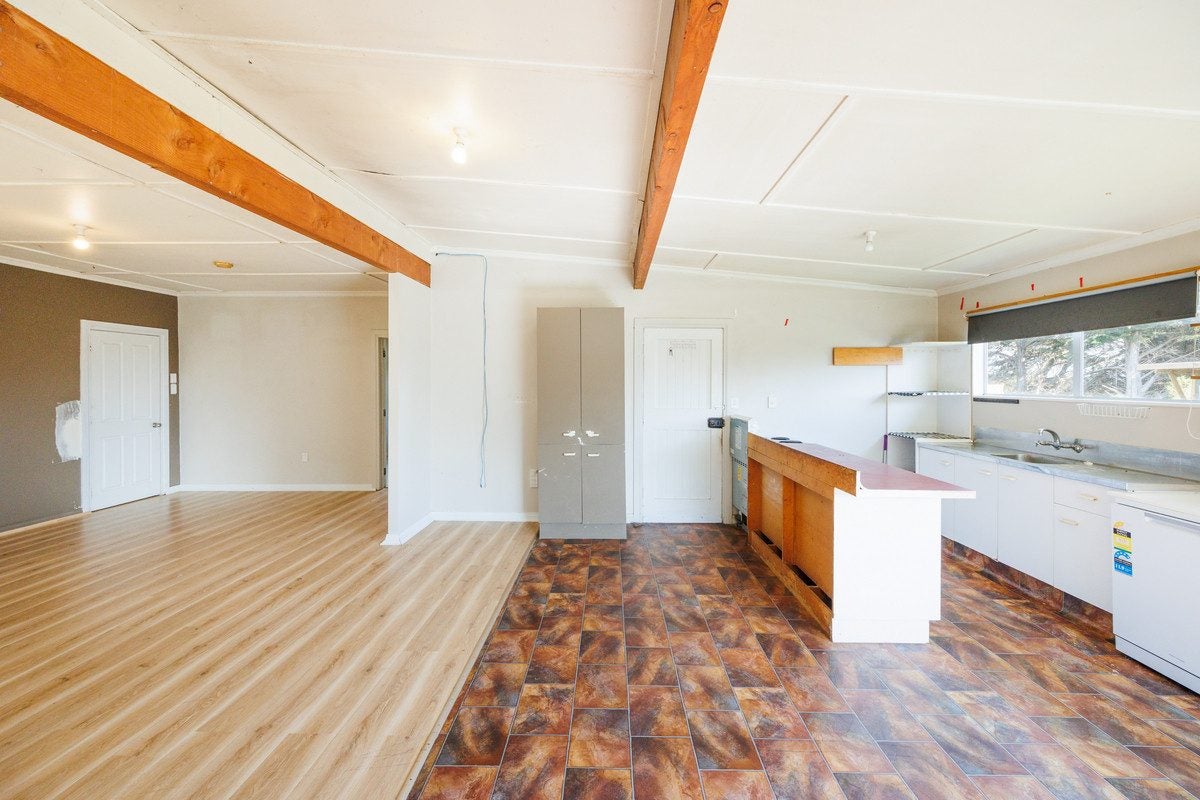 1419 Kimbolton Road, Cheltenham, Feilding - Carousel 2