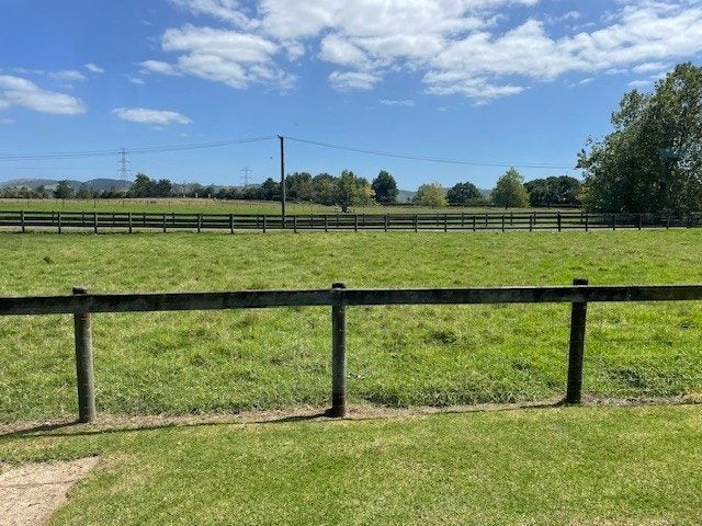 245 Monument Road, Papakura - Carousel 2